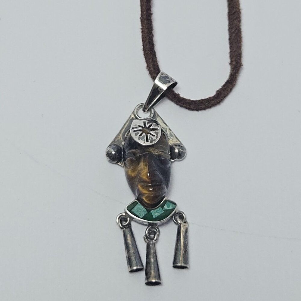 Hecho En Mexico Vintage 925 Tigers Eye Carved Tribal Face Pendant/Necklace Jade